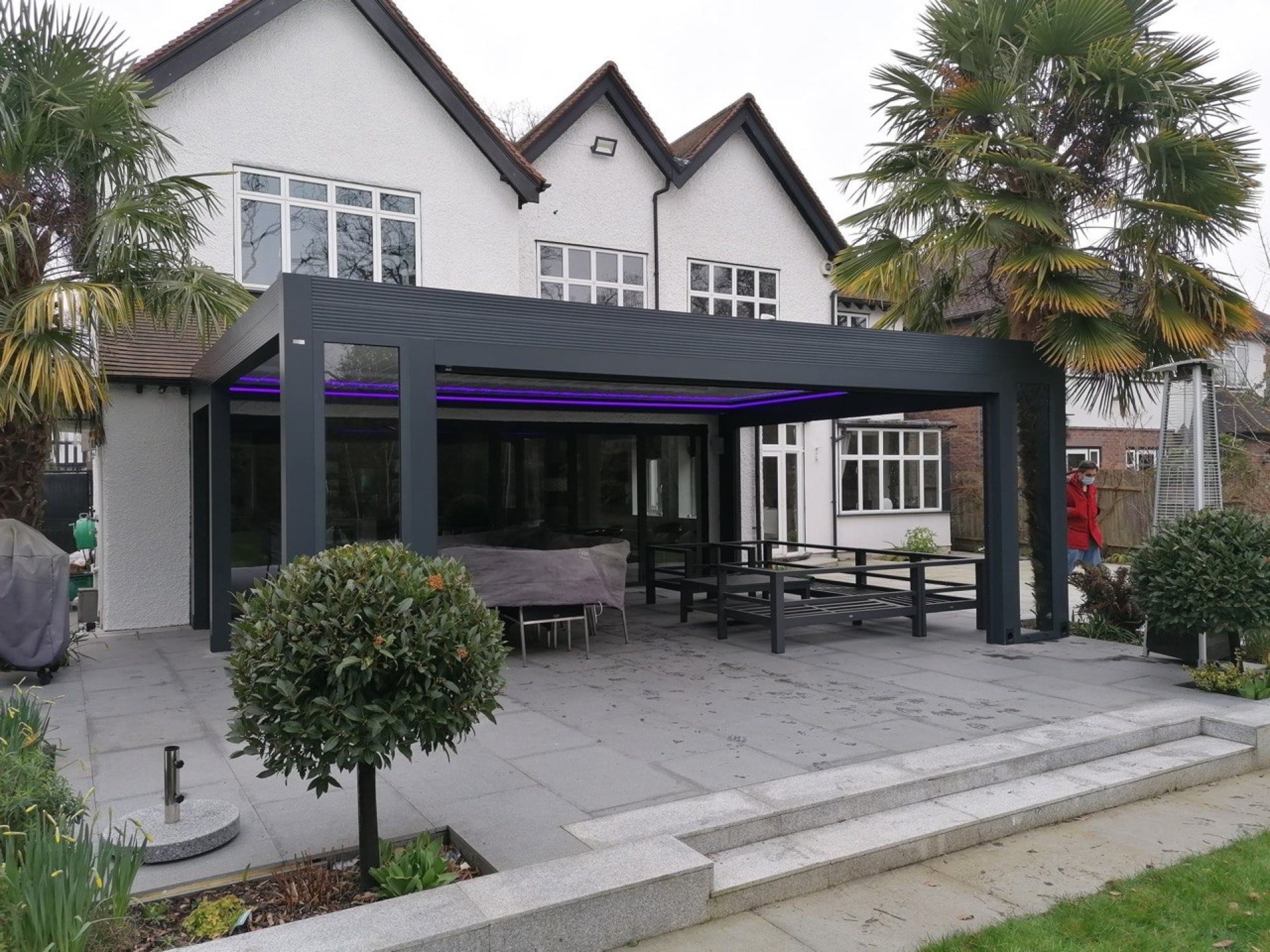 Modern aluminium pergola