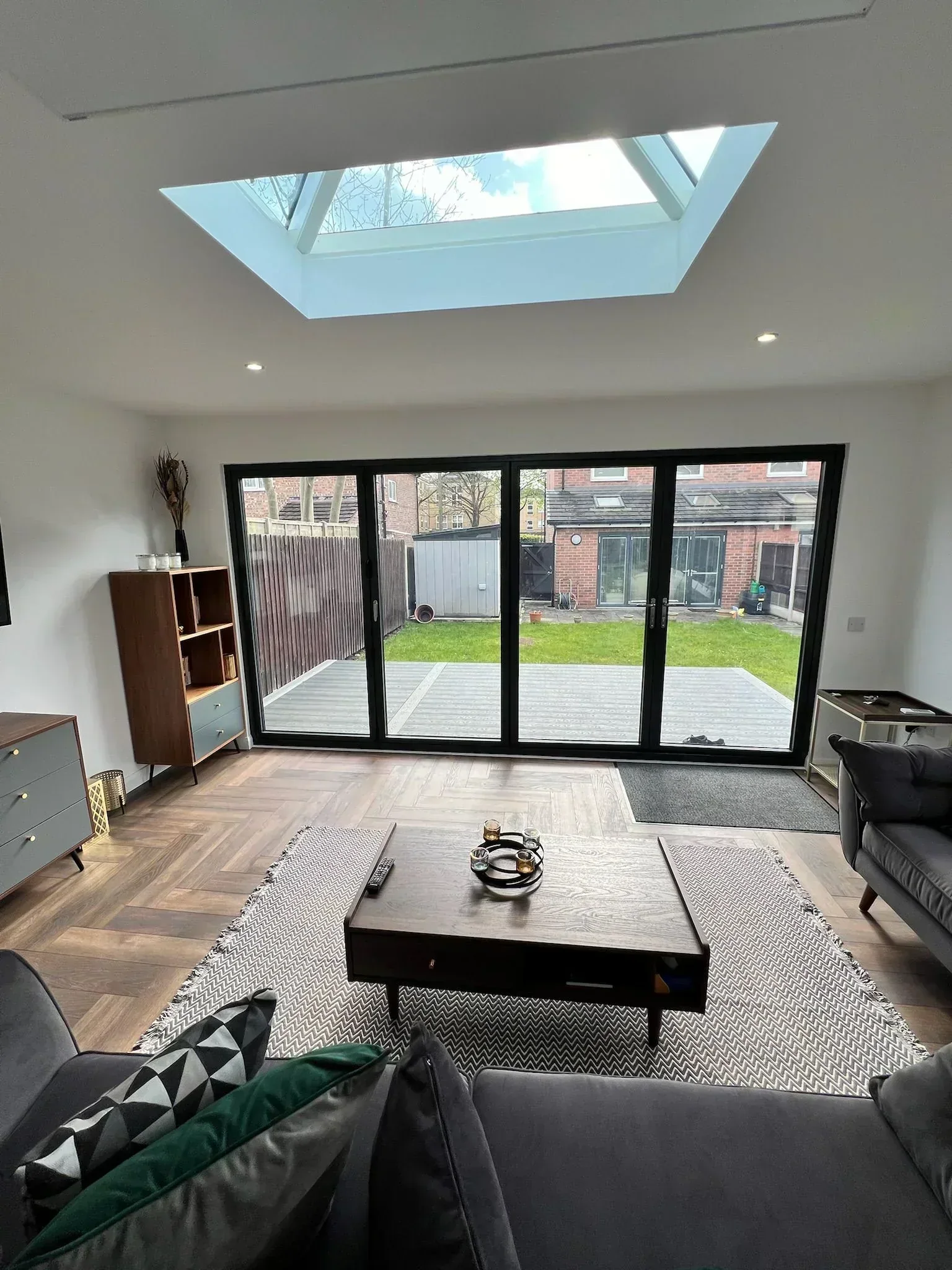 Bespoke Garden Room with Skylight — photo 5