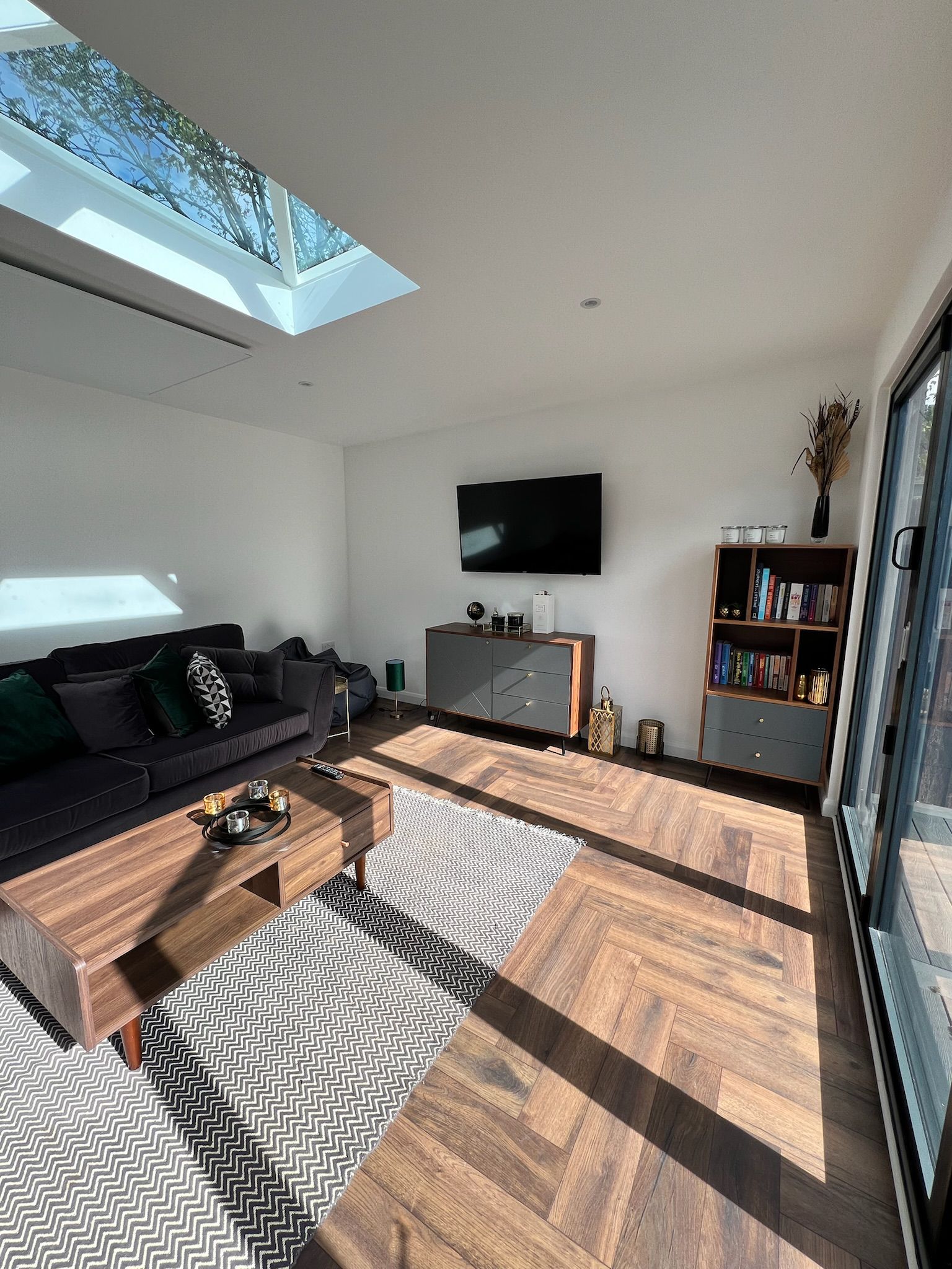 Bespoke Garden Room with Skylight detail 11