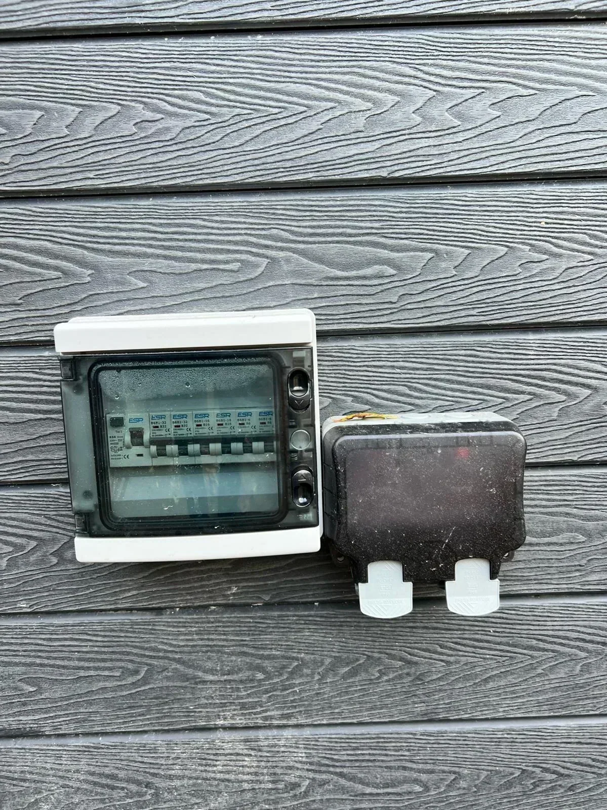 Bespoke Garden Room with Skylight — photo 16