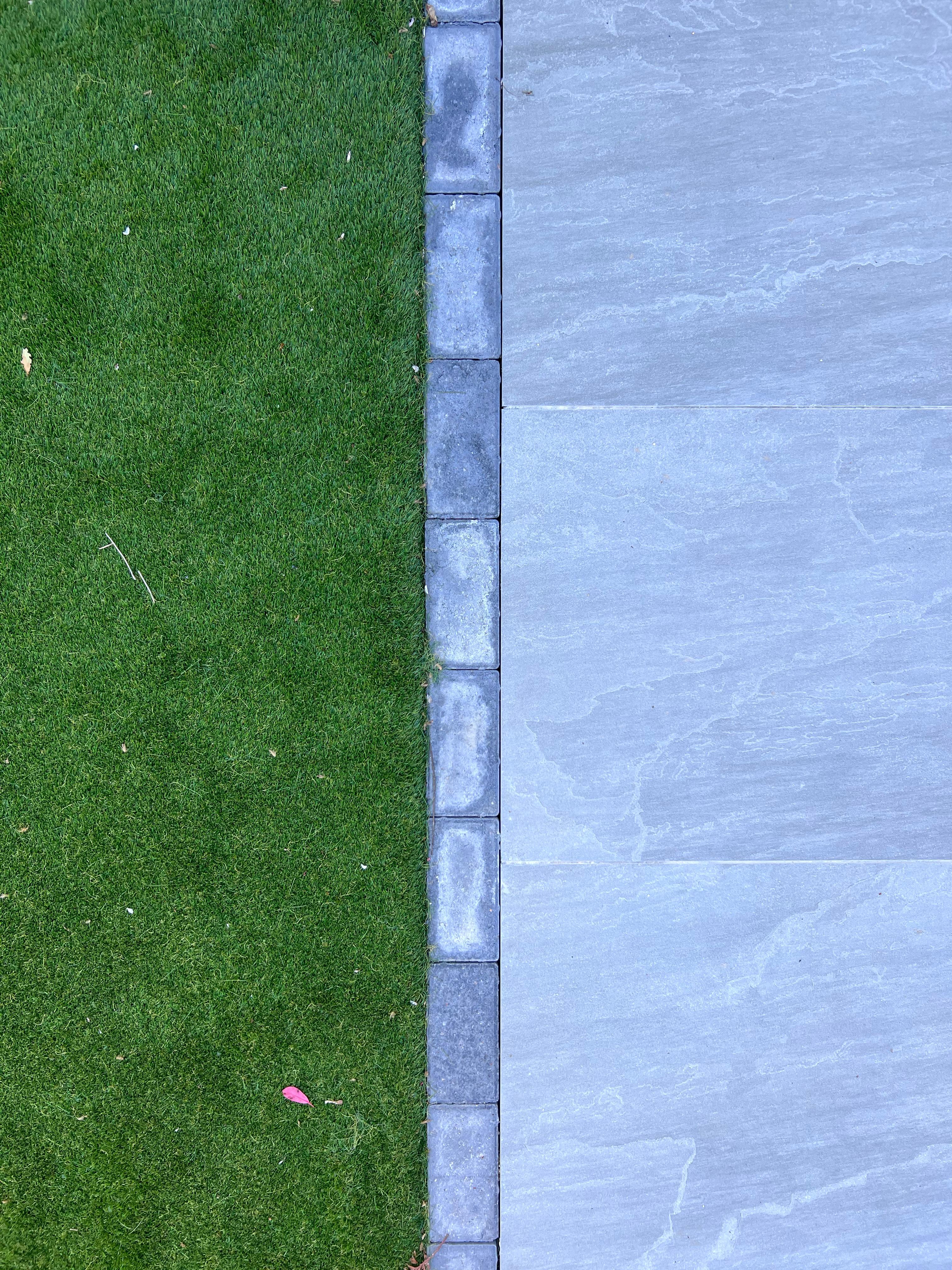 Pergola, Jacuzzi & Front Garden detail 19