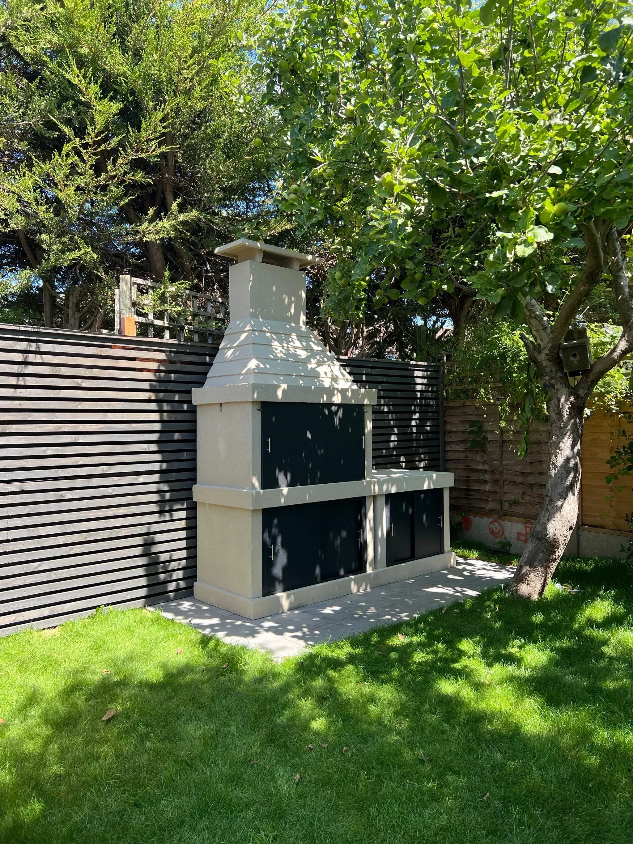 Outdoor Fireplace & Decking Veranda — photo 8