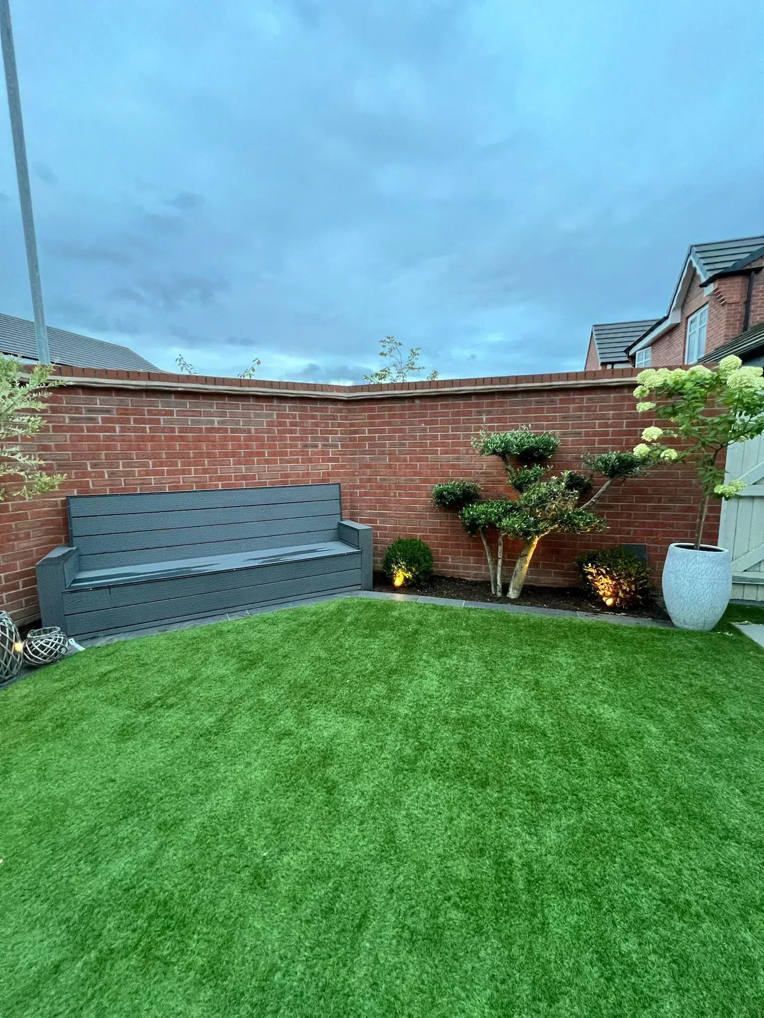 Pergola with Outdoor Kitchen & Water Feature — photo 8