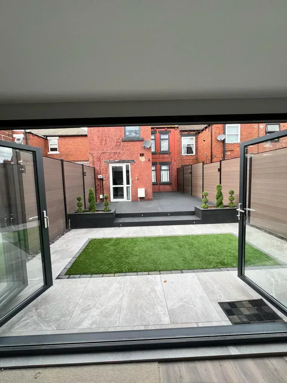 Garden Room, Jacuzzi & Sauna Retreat — photo 13