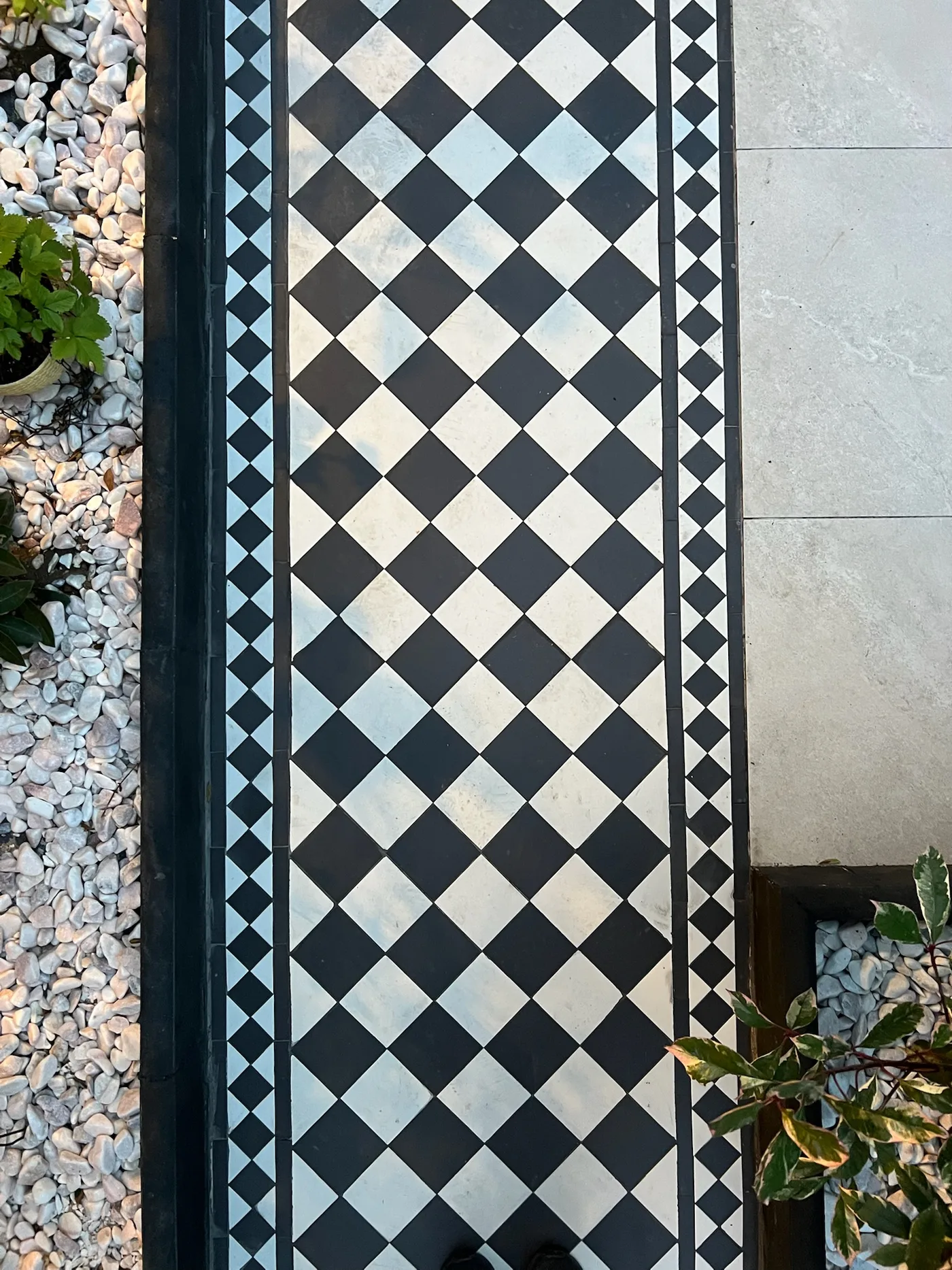 Victorian Front Garden detail 5