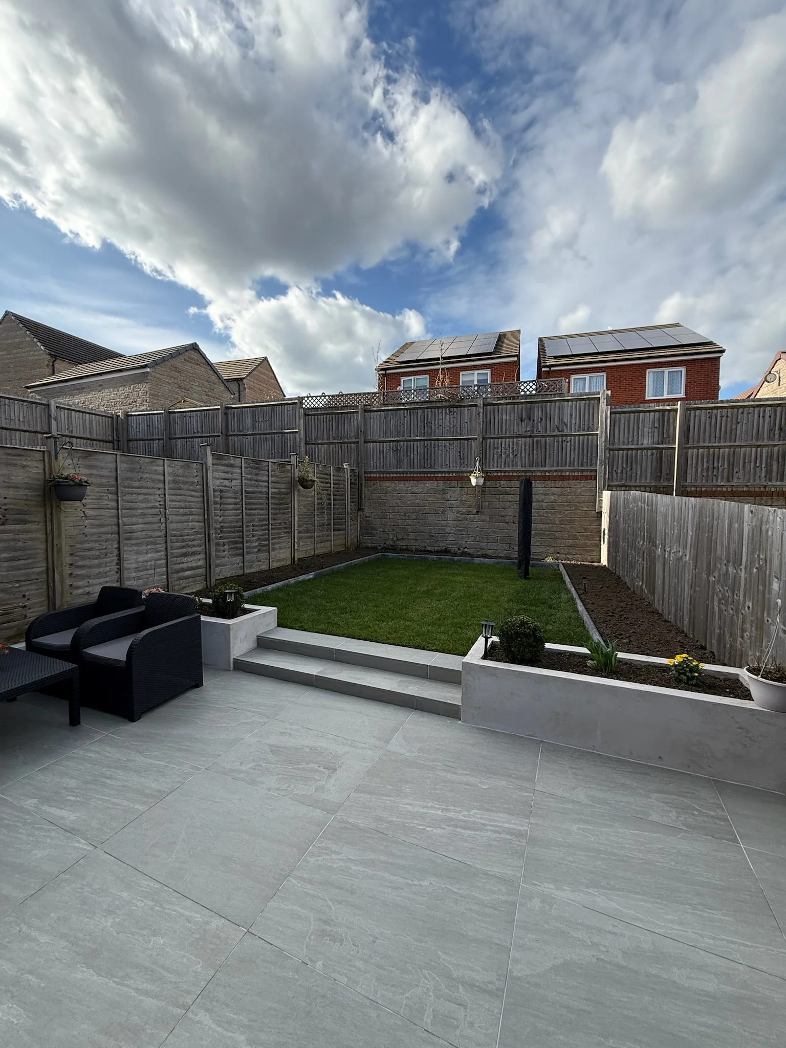 New Build Garden with Raised Planters in Swindon — photo 6
