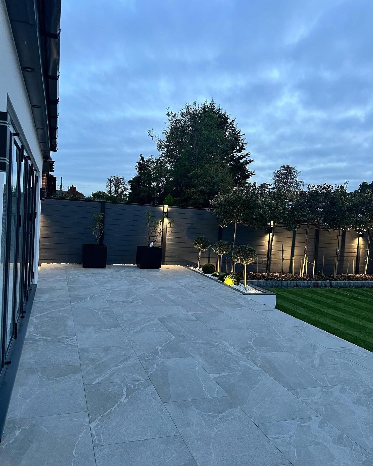 Luxury Modern Garden detail 14