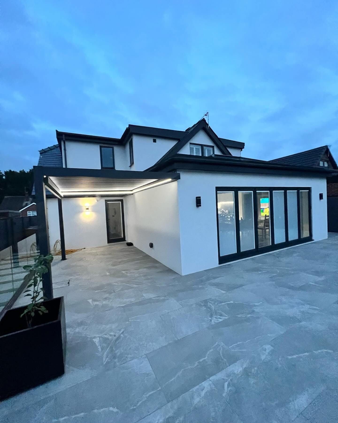 Luxury Modern Garden detail 15