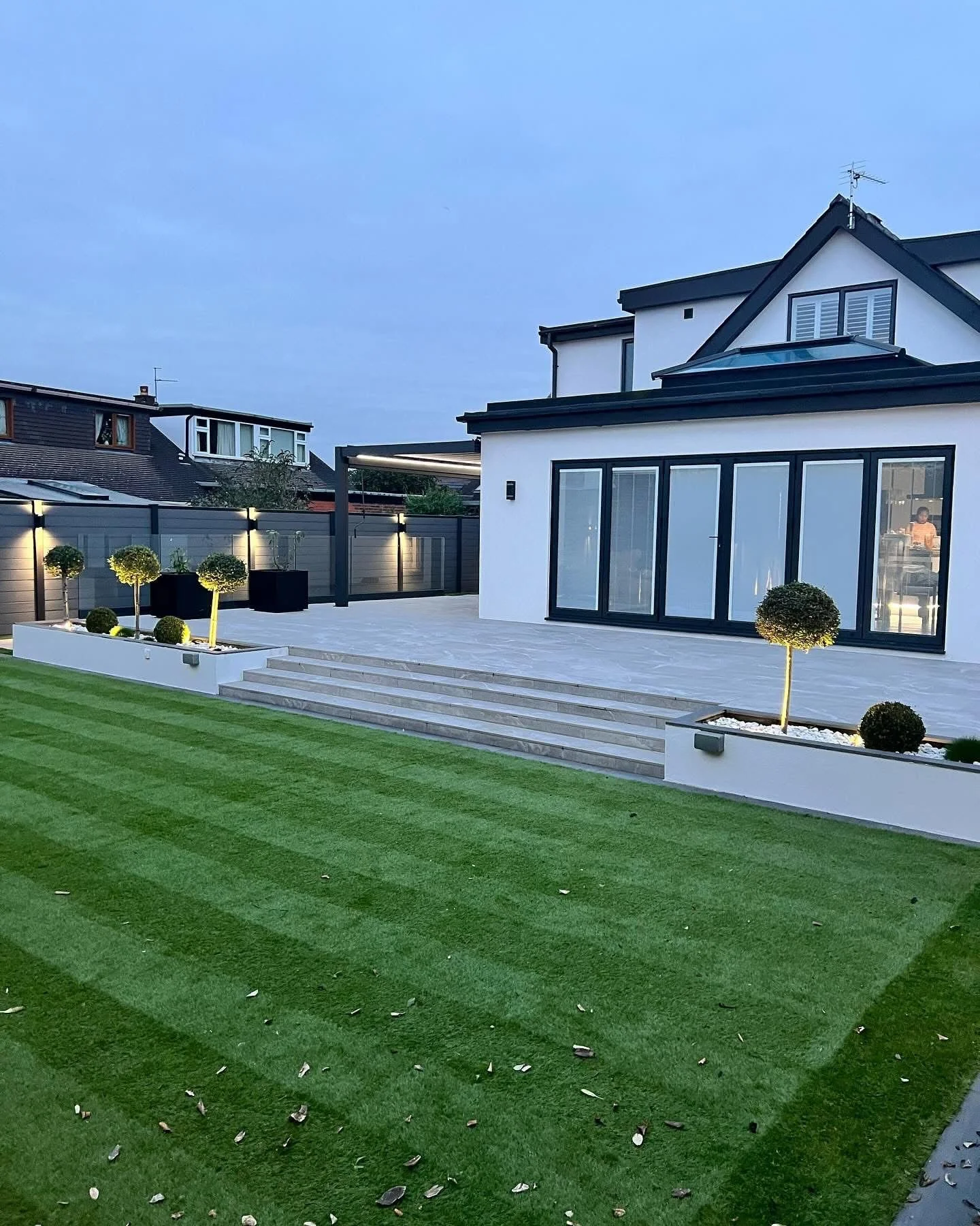 Luxury Modern Garden detail 2