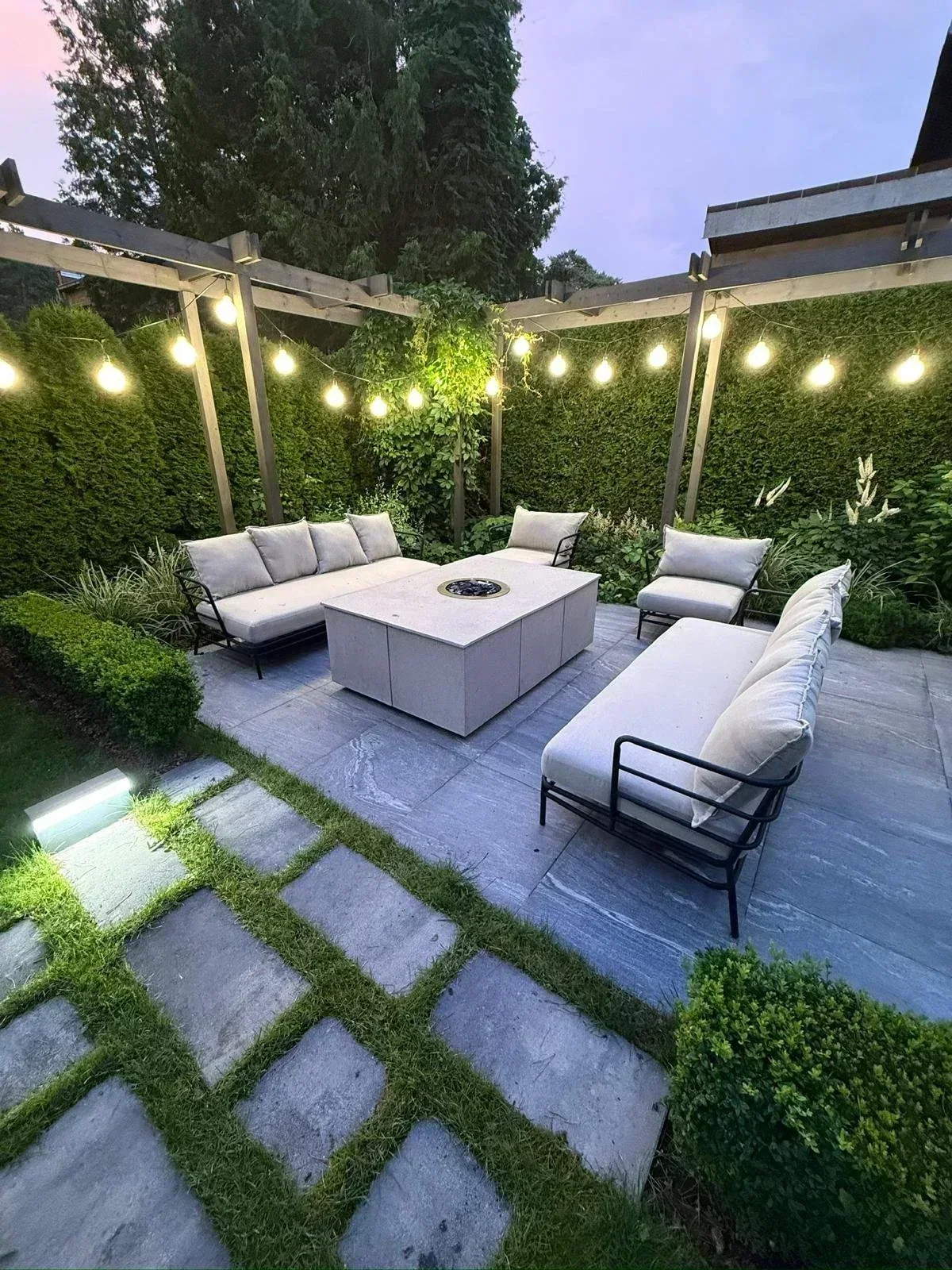 Contemporary Garden Transformation — photo 8