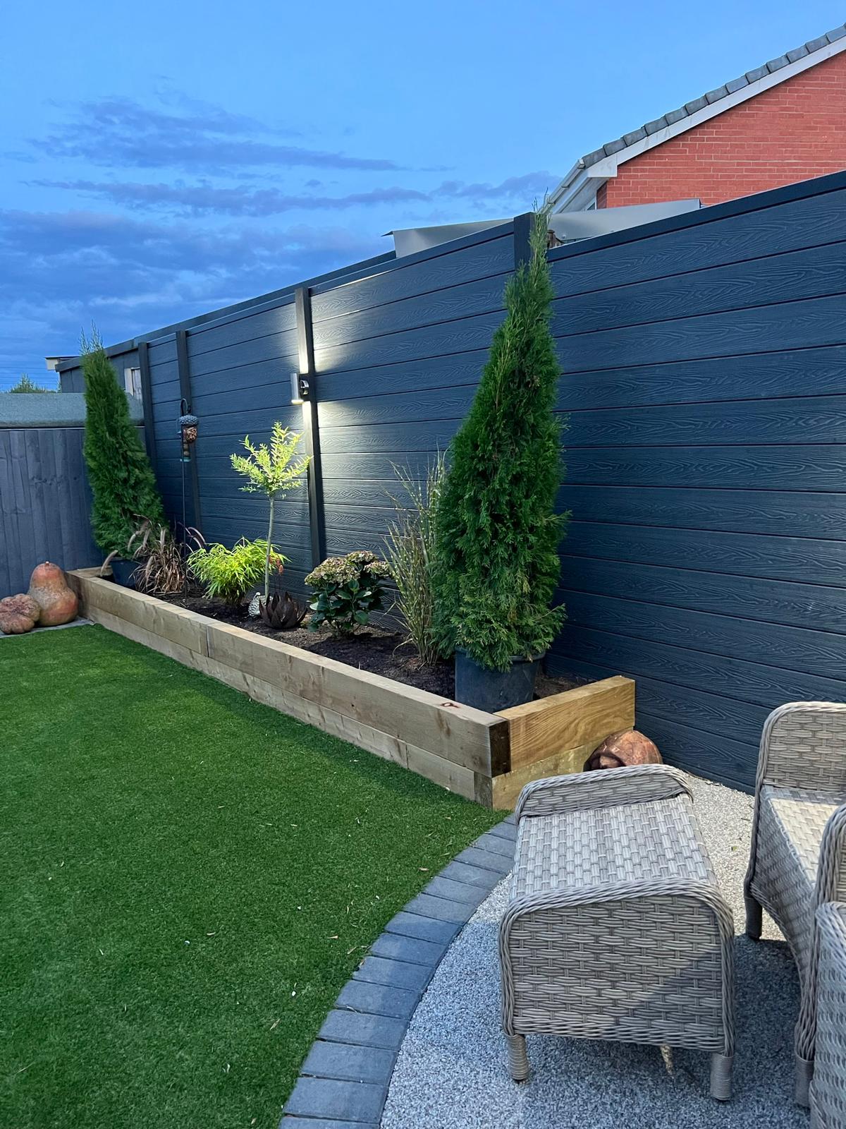 Complete Front & Back Garden detail 17